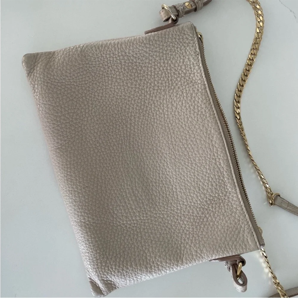 Burberry bag - Picture 2 of 15